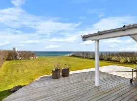 Holiday Home Dimo - 20m from the sea by Interhome