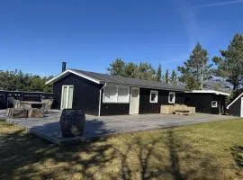 Holiday Home Toralf - from the sea by Interhome