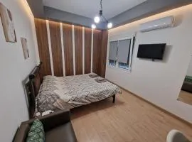 Diana's Cozy 13 Studio