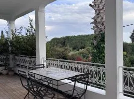 Dar Dido - 3 bedroom apartment in Carthage with WiFi, AC