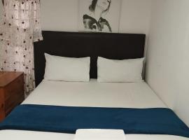 Tripple S, ξενοδοχείο σε Bellville