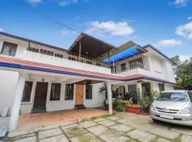 3BHK with Pool - Dream Habitat by Universe Villas