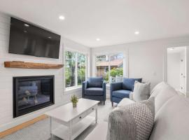 Serene Cozy Waterfront 3 Mi to Downtown, hotel in Harwich