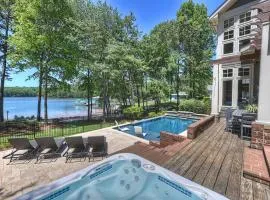 Boathouse Cove by AvantStay Pool Swim Dock Hot Tub