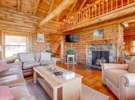 Near Trails, Lakes and Slopes Cabin in Walpole!