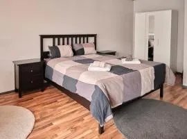 Entire Apartment, Neuss, Düsseldorf Messe