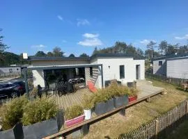 Cottage chalet standing gîte l'Edune résidence de vacances location wifi inclus piscine couverte chauffée proche de la plage