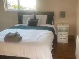 Rooms with Cont Breakfast Galway City