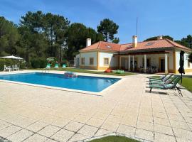 Holiday Home Casa dos Loendros by Interhome, hotel in Alcácer do Sal