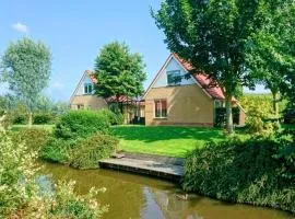Holiday Home in Netherlands near Scenic Parks