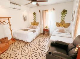 Alas pintadas, hotel a La Pintada