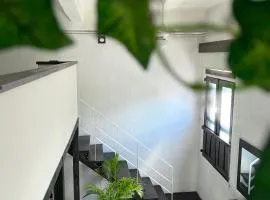 MOKA HOUSE