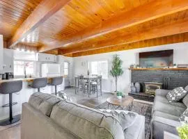 2 Mi to Trails Modern Mountain Condo in Big Bear