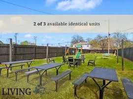Modern 4BR 2BA Home with Hot Tub-Grill & Huge Yard