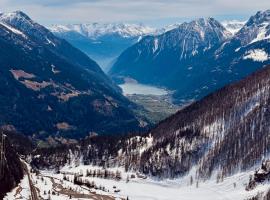 Casa Ristorante Belvedere, lodge en Poschiavo