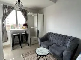 1BR Plus Sudirman Suite Apart by Metta