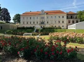 Zámek Bystřice nad Úhlavou