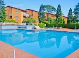 200mt Lake - Flower Home with Pool & Tennis