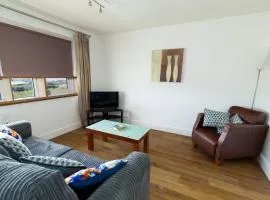 Geata na Cathrach - Galway Lakeside Apartments