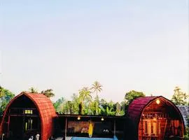 Raturinjani homestay