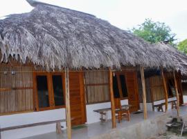 Ovabaluk Surf Camp, place to stay in Nembrala