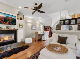 Peaceful Home-Like Condo - Spacious, Private Deck, Fireplace condo