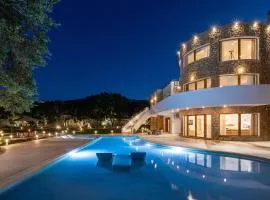 Hamilton Grand Villa