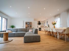 Gîte de la forêt de Sperleka, hotel di Éperlecques