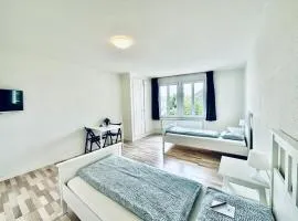 Monteurzimmer - Worker's accommodation - ZIMMERzuVERMIETEN in Lengnau BE