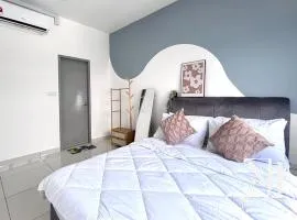 C180 Trader Park Family Suite 7-8Pax #13