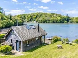 Water Edge Boathouse - On the River Dart
