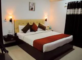 AGRA HOTEL #SAMOVAR TAJGANJ PREMIUM Near Taj Mahal - A Premium Hotel In Agra
