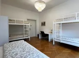 Rooms Miklošičeva
