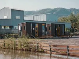 Lantian Cottage X by Tiny Away