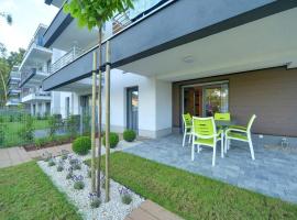 Cosy Sun Seasons 24 Apartments in Pogorzelica Close to the Beach by Noclegi Renters, hotel di Pogorzelica