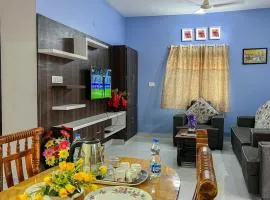 S V IDEAL HOMESTAY -2BHK SERVICE APARTMENTS-AC Bedrooms, Premium Amities, 2KM to Tiruchanoor Padmavathi Temple , 6KM to Alipiri, 24 HOURS Service BOYS Available