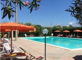 Chalet Viola Beach Village