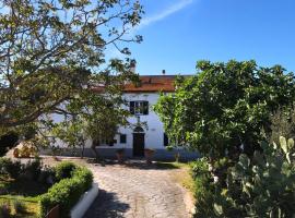 Appartamenti Podere San Sebastiano, hotel v destinaci Castiglione della Pescaia