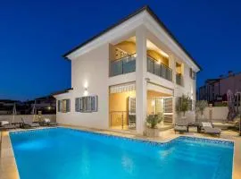 Villa Luxoria