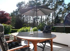 Ferienwohnung Plötz- mit Sonnenterrasse und E- Auto Ladestation, hotel em Kolpinsee