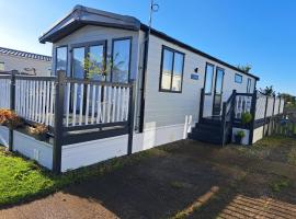 41 Park Lane Patrington Haven 2 bedrooms sleeps 6 five stars park, hotel en Patrington