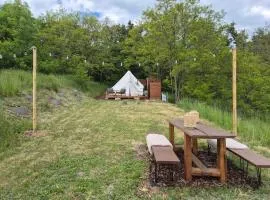 Glamping nad vinicemi - kousek od Brna