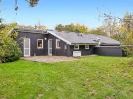 Gorgeous Home In Tranekær With Kitchen
