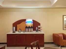 Holiday Inn Express Hotel & Suites Los Angeles Airport Hawthorne by IHG, hotel pobl&iacute;ž Hawthorne Municipal (Jack Northrop Field) - HHR, Hawthorne