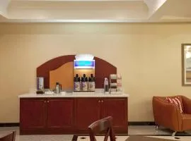 Holiday Inn Express Hotel & Suites Los Angeles Airport Hawthorne by IHG