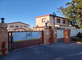 4th Avenue Themepark & Lodge, hotel v destinaci Rustenburg