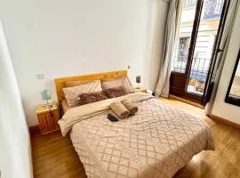 Madrid Room Sol Center