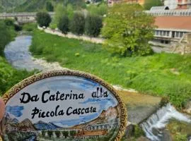 Da Caterina alla piccola cascata