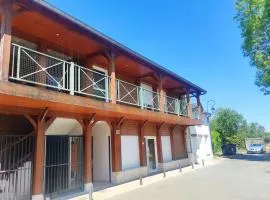 Maison Desfougères & Gîte dortoir 6 chambres du Moulin