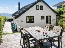 Gorgeous Home In Sønder Stenderup